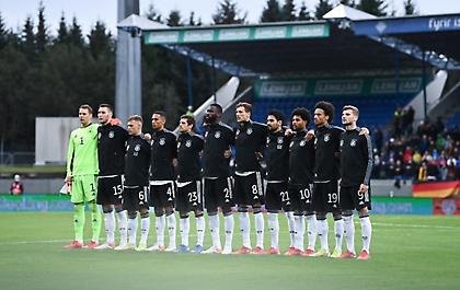 Αναγκαστική προσγείωση για το αεροπλάνο της εθνικής Γερμανίας