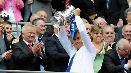 Αποσύρθηκε από το ποδόσφαιρο ο Γκους Χίντινκ