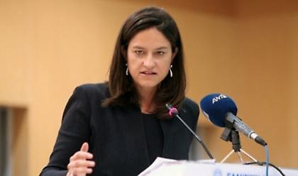Κεραμέως για άνοιγμα σχολείων: Διασφάλιση της δια ζώσης εκπαίδευσης