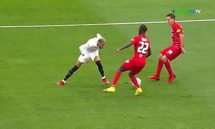 Δώστε Όσκαρ στον Εν Νεσίρι: Τρομερή βουτιά και δεύτερη κίτρινη για θέατρο