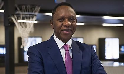 Αθωώθηκε κι επιστρέφει στην προεδρία της FIBA ο Χαμανέ Νιανγκ