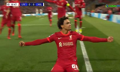 Σκόραρε ο Άρνολντ, έχασε πέναλτι στα «καπάκια» ο Σαλάχ