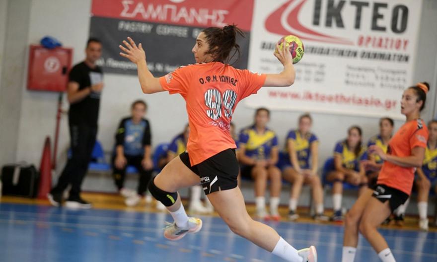 Xantmpol Gynaikwn Kataigistikh Sthn Premiera H Nea Iwnia Sports Xantmpol Sport Fm Gr Bwinspor Fm 94 6