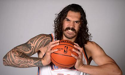 Άνταμς: «Δεν κουρεύομαι για να μην χαλάω λεφτά»