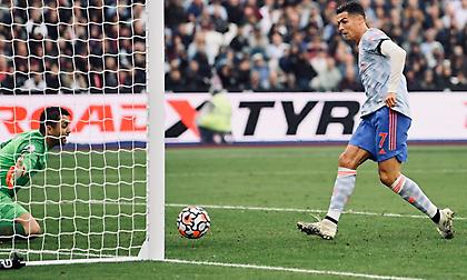 Ο Ρονάλντο βάζει ξανά… πλάτη για τη Γιουνάιτεντ!