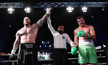 Το «Βουνό» του Game of Thrones νίκησε στον πρώτο γύρο στο ντεμπούτο του στην πυγμαχία