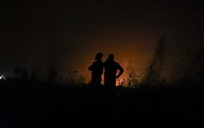 Σάμος: Φωτιά στο ΚΥΤ στο Βαθύ