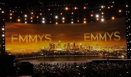 Βραβεία Emmy: Σάρωσαν οι σειρές του Netflix- 11 βραβεία για «Στέμμα» και «Γκαμπί της Βασίλισσας»