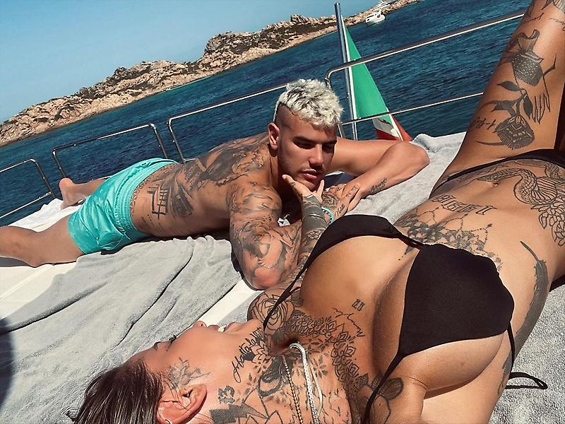 Η εντυπωσιακή σύντροφος του Τεό Ερναντέζ