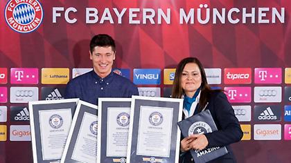 Σαν σήμερα: Ο Ρόμπερτ Λεβαντόφσκι καταργεί τη λογική!