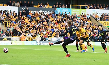 Γουλβς-Τότεναμ