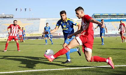 Ο φανατισμός του Αστέρα και ο μόνος τρόπος που ο Ολυμπιακός κάνει εκεί διπλό!