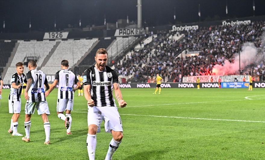 Αποθέωση για τον ΠΑΟΚ μετά τη νίκη στο ντέρμπι