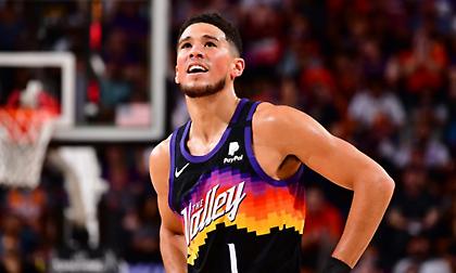 Θετικός στον κορωνοϊό ο Μπούκερ, χάνει την έναρξη της προετοιμασίας των Σανς