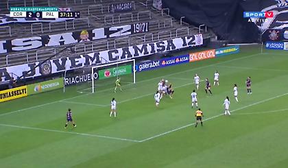 Φοβερό γκολ με ανάποδο ψαλίδι σε αγώνα γυναικών