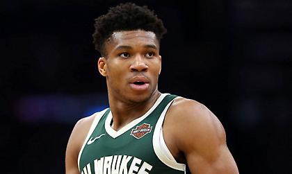 Αντετοκούνμπο: «Εμβολιάστηκα για να είμαι καλά εγώ και η οικογένειά μου»