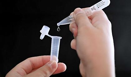 Σχολεία: Από Τετάρτη (29/9) στα φαρμακεία 4 δωρεάν self test για τους μαθητές
