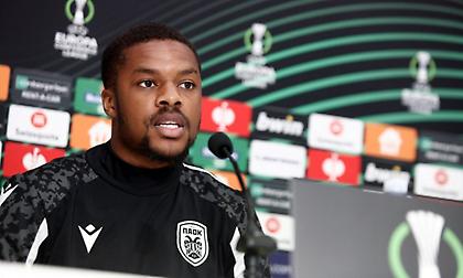 Άκπομ: «Να φτάσω στο επίπεδο της χρονιάς που πήραμε το πρωτάθλημα»