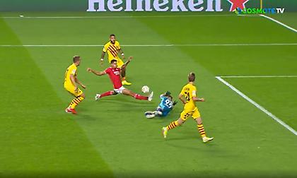 Στέρησε το 1-1 στην Μπαρτσελόνα με αδιανόητο τάκλιν ο Βερίσιμο