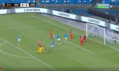 Τραγικό λάθος του τερματοφύλακα και γκολ η Νάπολι 11 δευτερόλεπτα μετά τη σέντρα!