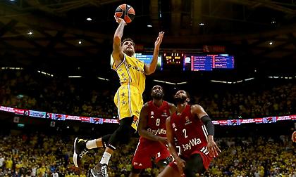 MVP της πρεμιέρας ο Γουίλμπεκιν!