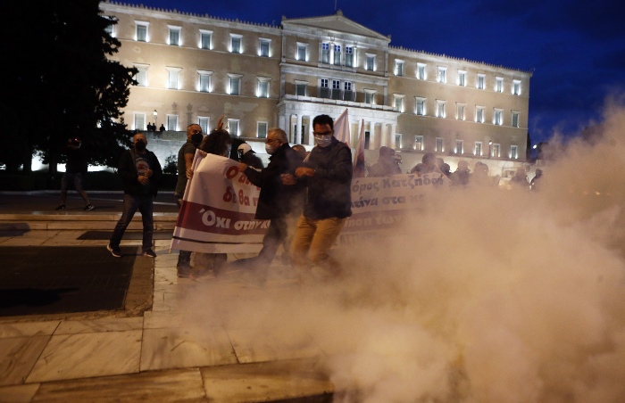 Επεισόδια στο Πανεκπαιδευτικό συλλαλητήριο στην Αθήνα