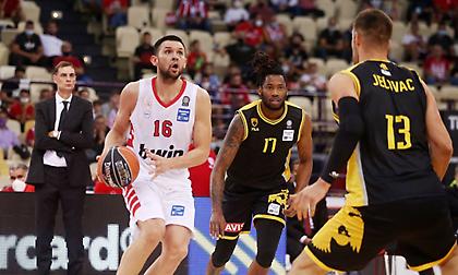 Ολυμπιακός-ΑΕΚ (4η περίοδος)