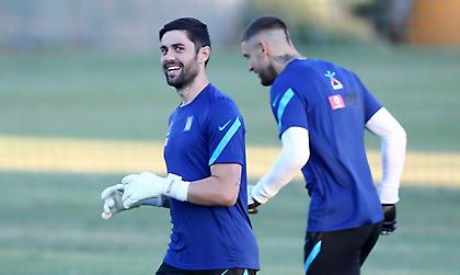 «Πρώτη» για Αθανασιάδη στην Εθνική - Δεν καλεί άλλον στη θέση του Ζέκα ο Φαν'τ Σχιπ