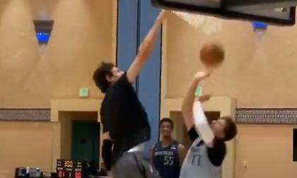 Ο Ντόντσιτς προσπάθησε… μάταια να μαρκάρει τον Μαριάνοβιτς!