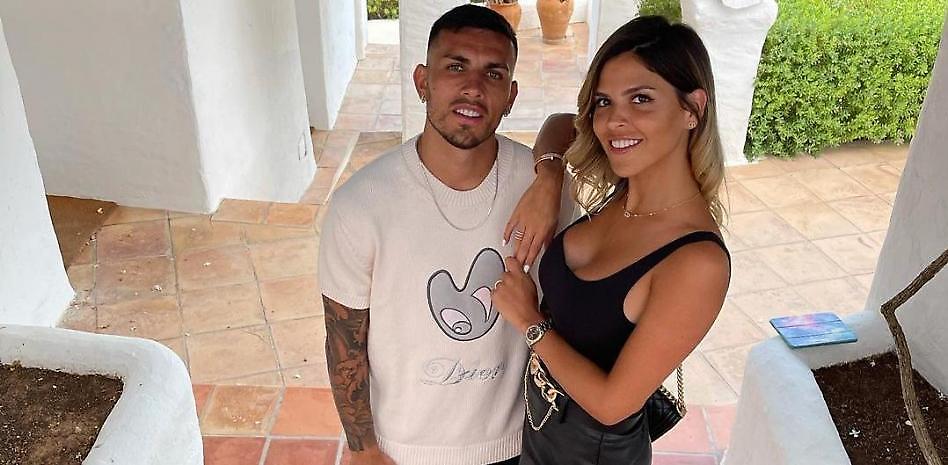 Η σέξι σύζυγος του Παρέδες «έκραξε» τον Ποτσετίνο στο Instagram