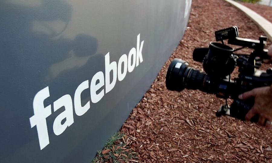 Πώς το Facebook «εξαφανίστηκε» από το ίντερνετ μέσα σε 5 λεπτά