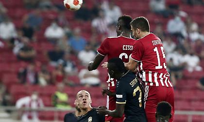 Ολυμπιακός: Περί στόπερ, ακραίων μπακ, αλλαγών και ροτέισον…