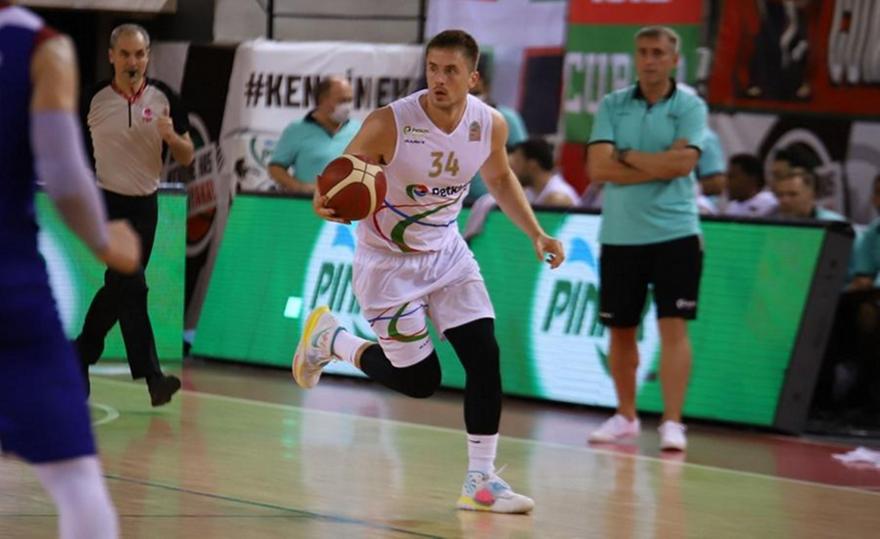 Κλείνει τον Ίαν Χάμερ η ΑΕΚ