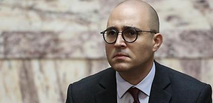 «Λύπη», αλλά όχι συγγνώμη από Μπογδάνο μετά τη διαγραφή του από τη ΝΔ