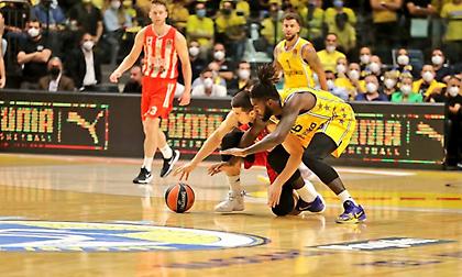 Μακάμπι-Ερυθρός Αστέρας