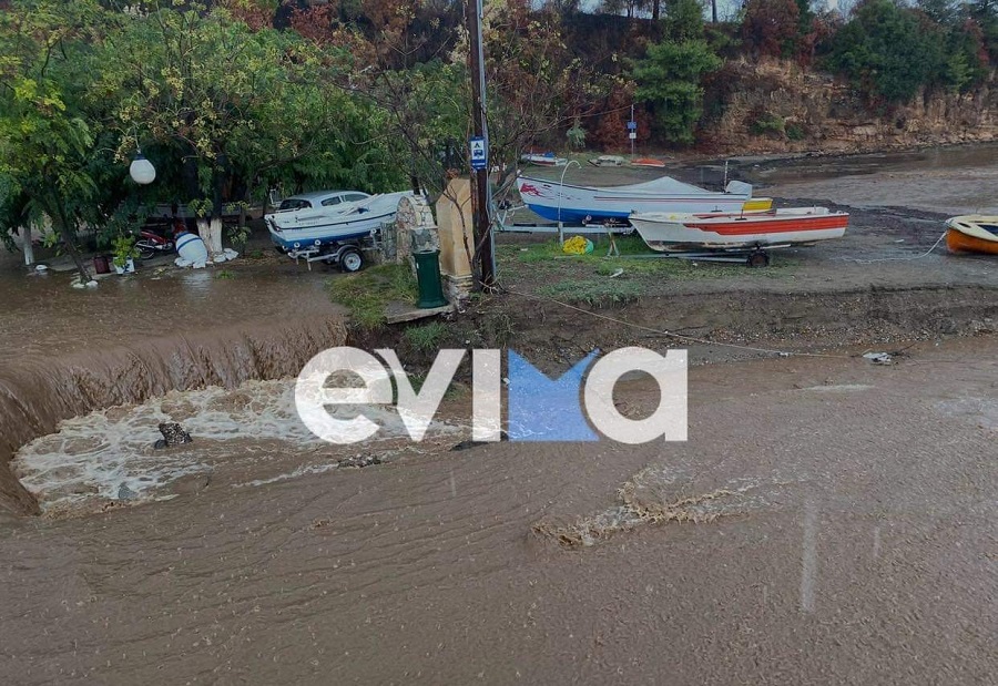 Κακοκαιρία «Αθηνά»: Χτύπησε την Εύβοια