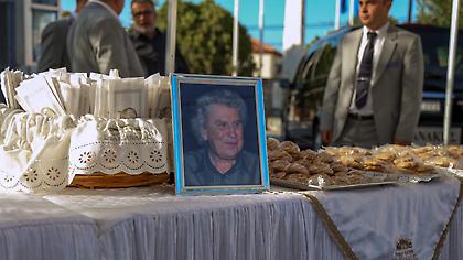 Χανιά: Τελέστηκε το 40ήμερο μνημόσυνο για τον Μίκη Θεοδωράκη