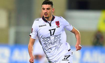 Αρμάντο Μπρόγια: Ο Αλβανός «δήμιος» της Ουγγαρίας έκανε τον Τούχελ να χαμογελάσει