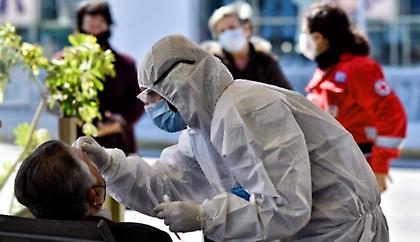 Κορωνοϊός: 1.358 κρούσματα, 30 θάνατοι, 333 διασωληνωμένοι