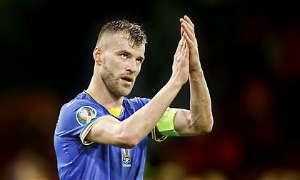 4ος όμιλος: Ισοπαλία με κερδισμένη την Ουκρανία