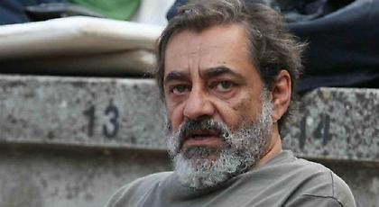 «Λυπάμαι, τα σκ@τώσαμε»: Ο Αντώνης Καφετζόπουλος έγινε 70 και κάνει τον απολογισμό της γενιάς του