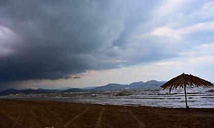 Καιρός: Ηρεμία πριν την καταιγίδα - Πλησιάζει η κακοκαιρία «Μπάλλος»