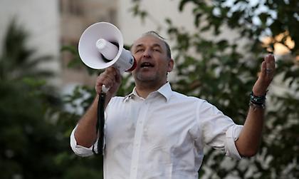 Ιατρικός Σύλλογος: Αναστολή επαγγέλματος για 6 μήνες στον αντιεμβολιαστή γιατρό, Φαίδωνα Βόβολη