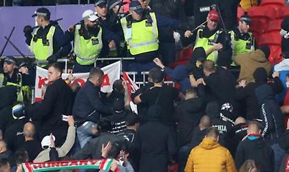 Επεισόδια μεταξύ Ούγγρων οπαδών και Αστυνομίας