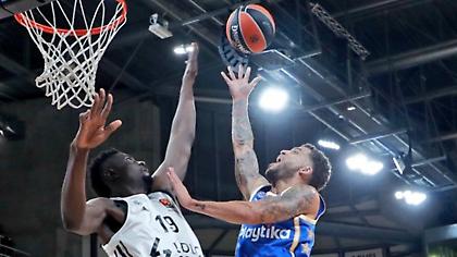 Εμφατική επιστροφή στις νίκες για τη Μακάμπι, πρώτη ήττα για Βιλερμπάν