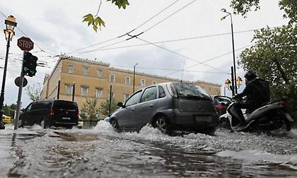 Απαγόρευση κυκλοφορίας σε Κηφισό και παραλιακή από τη 1 έως τις 8 το πρωί - Κλειστό το Δημόσιο