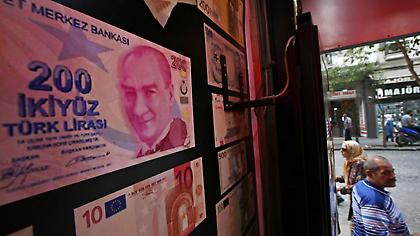 Γερμανικός Τύπος: Ο Ερντογάν πυροδοτεί τον πληθωρισμό - Ρεκόρ βουτιάς για την τουρκική λίρα