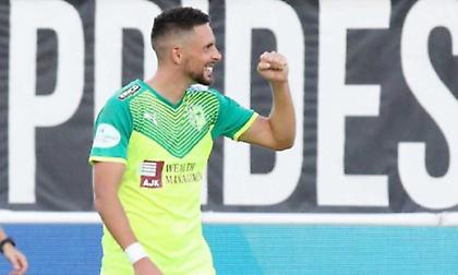 «Τρένο» η ΑΕΚ Λάρνακας, καθάρισε και την ΠΑΕΕΚ και πάτησε κορυφή -  Βαθμός στο 90' για τον Ολυμπιακό