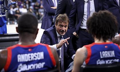 «Έκραξε» τους Μίτσιτς και Σίνγκλετον ο Αταμάν!