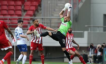 Πέντε πρώην παίκτες του Ολυμπιακού έτοιμοι να δώσουν πάνω από το 100% εναντίον του…